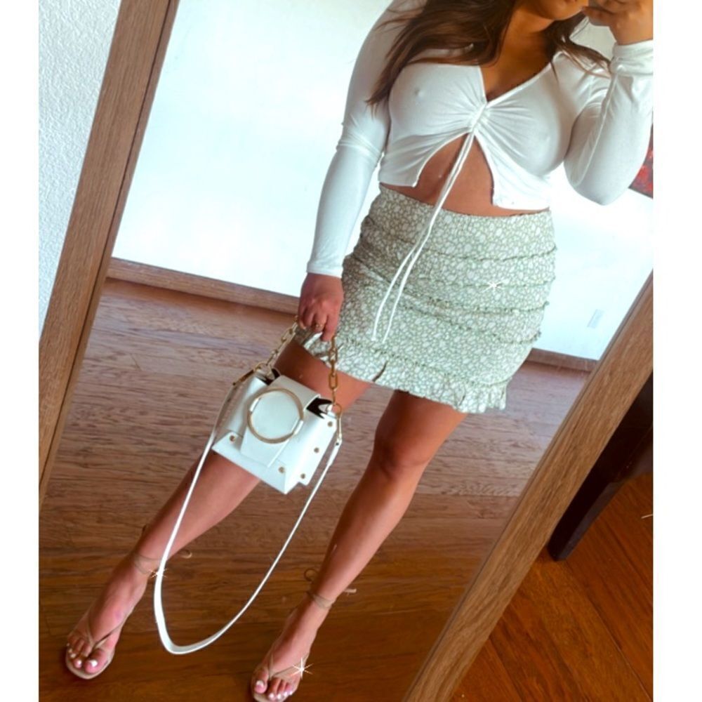 Green printed mini skirt
